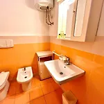 Apartment Monolocale Fermo A